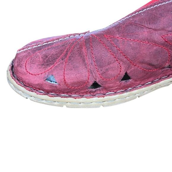 Josef Seibel Womens Red Leather Flats Slip On Cut Outs Loafers Shoes 41 10 10.5 - Picture 5 of 16